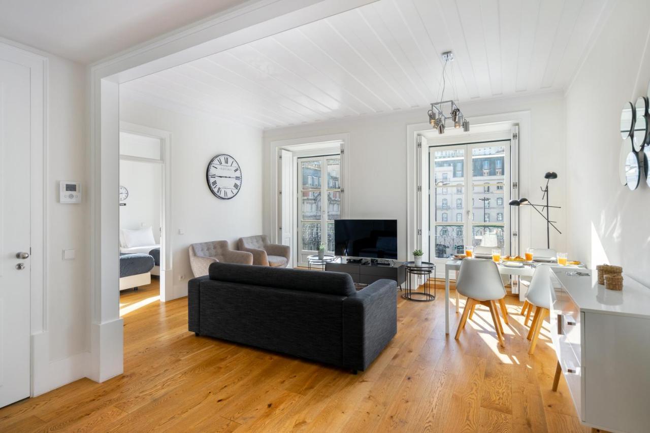 Whome Restauradores Deluxe W/ Elevator & Ac Perfect For Families & Friends Lisbon Exterior photo